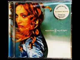 Polecam Wspaniały Album Cd MADONNA -Album - Ray Of Light CD