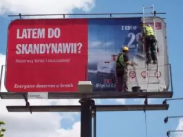 Montaż i demontaż banerów reklamowych