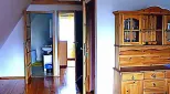 Apartamenty nad kaszubskim jeziorem, obok Wieżycy i domu do góry nogami.